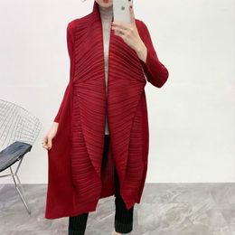 Women's Trench Coats Plus Size Coat For Women 45-75kg 2022 Spring Solid Color Loose Miyake Pleated Lapel Long Sleeved All Matched Female