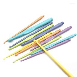 Sewing Notions 12pcs 2-10mm Plastic Crochet Hooks Kit Knitting Needles WeavingTools Set RH & Tools