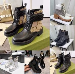 Designer Women Boots Laureate Flamingos Love Arrow Medal Boot Winter Genuine Leather Coarse High Heels Desert Chunky Booties Box