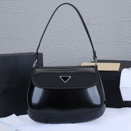 Armpit Handbags Leather Hobo Handbag Women Clutch Bags Flip Wallet Shoulder Back Bag Samll Pocket Quality Triangle Pattern Fashion Letter