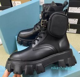 2022 Designer Boots Martin Boots Outdoor Shoes Snow Boots Real Leather Nylon With Removable Pouch