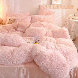 Bedding Sets Luxury Plush Warm Fleece Girl Set Solid Color Thick Duvet Cover Pillowcase And Sheet For Home Double
