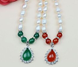 Pendant Necklaces Elegant Rice Pearl Necklace With Jade 2 Styles LC038