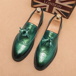Men Shoes Loafers Brogues Solid Colour Shiny PU Round Head Carved Tassel Business Casual Wedding Party Daily AD214 4696