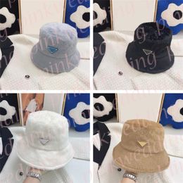 Women Men Thick Bucket Hat Outdoor Travel Bonnet Warm Plush Fisherman Hat Triangle Badge Golf Cap