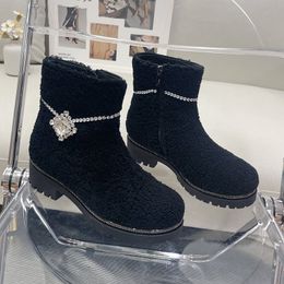 Snow Boots designer Rhinestone crystal Buckle Fur womens shoes comfortable warm Fashion Booties Round Toes flat bottom Wool Ankle Boot 35-41