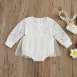 Rompers Baby Girls Mesh Romper Dress Sweet Casual Flowers Lace Pearl Long Sleeves Newborn Jumpsuits Cute Baby Girl Clothes J220922