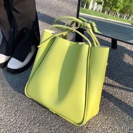 Evening Bags High-quality Solid Colour Light Luxury Handbag 2022 Fashion Texture Women's Designer Armpit Large-capacity Shoulder Tote Bag
