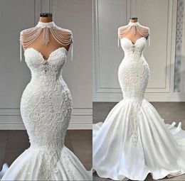 Lace Elegant Mermaid Wedding Dresses Embroidery Beaded Sweep Train Arabic Sexy Bridal Gowns