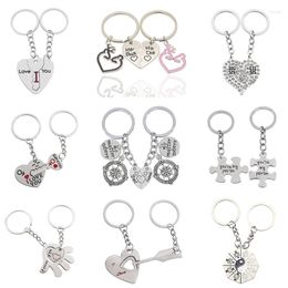 Keychains 2 Pcs/Set Puzzle Keychain Letter "You're My Person" For Couple Broken Heart Palm Geometric Key Ring Women Girlfriend