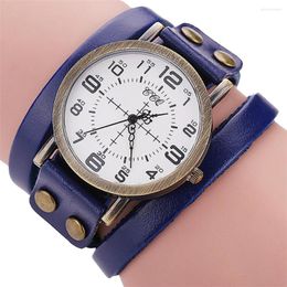 Wristwatches Ccq Brand Vintage Cow Leather Bracelet Watch Men Women Wristwatch Quartz Minimalist Fashion Ultra Thin Simple Watches