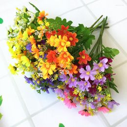 Decorative Flowers Silk Artificial Daisy Bouquet For Home Wedding Garden Decoration Hanging Garland Wall High Quality Plastic Fake Flower