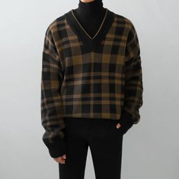 Men's Sweaters Autumn Winter Fashion V neck Plaid Sweater Tops Men Korean Knitted Male Long Sleeve Loose Jumpers G266 220923