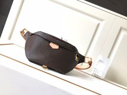 AAA Luxury Designer Bag Designers Axel Midja Väskor Crossbody Purse Women Handbag Bumbag Fashion Discovery Pack Lady Sports Eclipse 44336