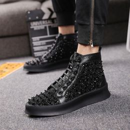 Stylish Men Boots Designer Hi Top Suede Lace Up Boot with Spikes Leather High Quality Bottom Shoes for Male