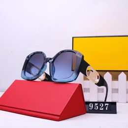 2022 Designer Sonnenbrille Mode Frauen Sonnenbrille 9527 UV400 Schutz Sport Vintage Sonnenbrille Retro Brillen mit kostenloser Box und Hüllen