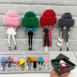 Brooches 4pcs Fashion Brooch Pins For Woman Girls Cartoon Models Acrylic Kawaii Wool Hat Clothing Jewelry Accessories