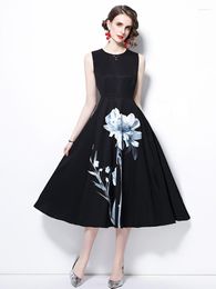 Casual Dresses 2022 Designer Runway Summer Dress Women O-neck Fashion Sleeveless High Waist Floral Print Black Elegant OL Midi S9892