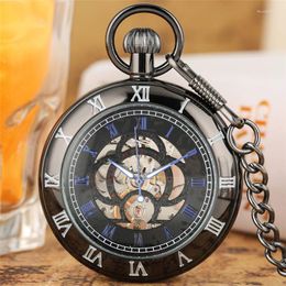 Pocket Watches Bronze/Silver/Black Carving Roman Numerals Design Mechanical Hand-Winding Watch For Men Women Pendant Chain Clock Gift