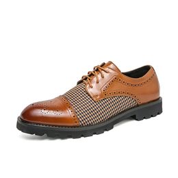 Carved brogue high-end leather shoes low-top fabric stitching luxury daily business casual men's formal shoes Large Sizes38-46