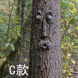 Decorative Figurines Realistic Tree Face Decor Resin 3D Bark Ghost Old Man Hugger Statue Easter Hanging Ornament Garden Decoration Outdoor