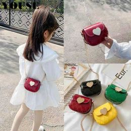 Backpacks Girl Child Bag Crossbody Handbag Kids Side Small Shoulder Mini Purse Young Plush Hand Princess Pop Designer Straw Toddler 220924