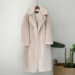 Frauen Pelz Faux Elegante Lange Winter Mantel Frauen Mode Plüsch Mäntel Lose Hohe Qualität Dicke Warme Mantel 220924