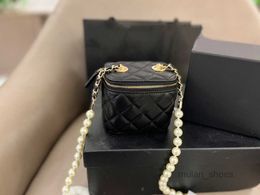 2022 Evening Bags Classic C Designer Bag Summer and Autumn Pearl Chain Bag Fashion One Shoulder Crossbody Portable Lipstick