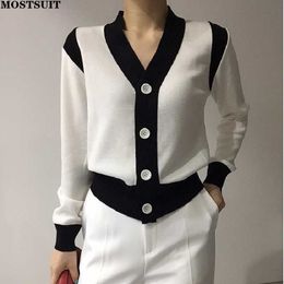 Women's Sweaters Korean Color-blocked Knitted Cardigan Tops Women Full Sleeve V-neck Single-breasted Sweaters Elegant Chic Fashion Ladies Jumpers T220925