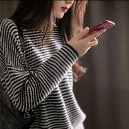Womens Sweaters Women Cashmere sweater long sleeves Black and white stripes Oneck female Casual Solid fashion pullover Ladies winter sweaters 220923