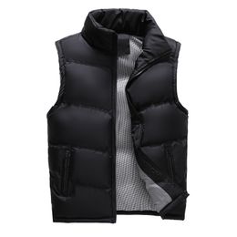Men s Vests Winter Sleeveless Vest Casual Cotton Padded P ographer Coats Body Warmer Thickened Male Waistcoats XCZ27 220926