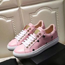 Casual Shoes For Mens Women Black White Pink Fashion Trainers Lightweight Link-Embossed Sole Sports Men Sneakers mkjkkk0000003