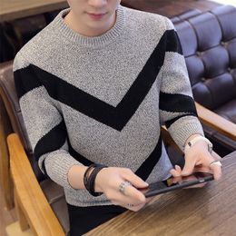Men's Sweaters Mens Autumn Men Long Sleeve Pullovers Outwear Fashion Cheque Print Round Neck Slim Fit Knit Top 220927