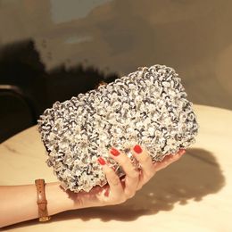 Designer Women's dinner hand bag sparkles beaded sequins 2022 new light luxury wedding party evening fashion temperament