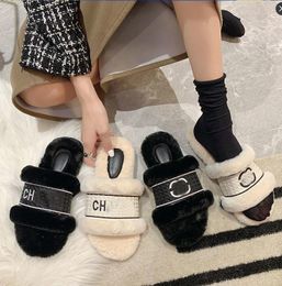 Sandals Platform Flats Ug Slippers Shoes Winter Fur Cotton Slippers House Full Furry Soft Plush Heel Non Slip Luxury Designer Casual Women