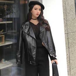 Women's Leather Women's & Faux Hong Kong Flavour 2022 Autumn Versatile Fashion Simple Lapel Jacket Loose Show Thin Coat Belt Woman