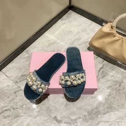 Женские тапочки, роскошные бархатные сандалии с жемчугом, модная летняя обувь