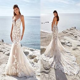Chic Beach Mermaid Wedding Dress 2022 Light Champagne Lace Sexy Backless Boho Country Bride Gowns V Neck Spaghetti Straps Bridal Dress Robe De Mariage Female