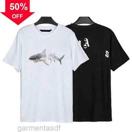 Men's T-shirts Pata Shark Letters Behind Mens Womens Designers t Shirts 2022 Summer Fashion for Men s Palms Couple T-shirt Clothing Short Sleeved159