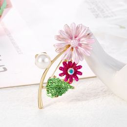 Flower Brooch Pin Business Suit Tops Wedding Dress Corsage Rhinestone Daisy Brooches for Women Men Fashion Jewellery