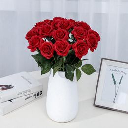 Decorative Flowers LuanQI Artificial Bouquet Beautiful Silk Roses Wedding Home Table Decor Arrange Fake Plants Valentine's Day Presents