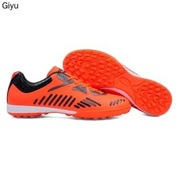 Dress Shoes Soccer High Ankle Football Boots Cleats Fg Futsal Breathable Turf Large Size Training Sneakers 615-1 220926 GAI GAI GAI