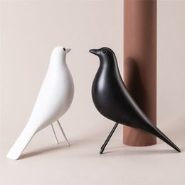 Decorative Objects Figurines Home Furnishing Wooden Sculpture Office Decoration Bird Black Creative 220928