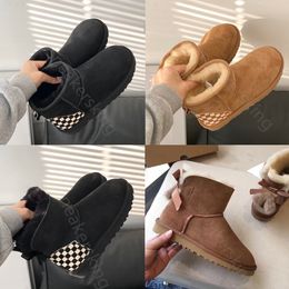Top Selling Australia Classic Warm Boots USA Designer Women's Mini Snow Boot Winter Full fur Fluffy Ankle Boots Flat Heels Luxurious Winters Shoes 35-41