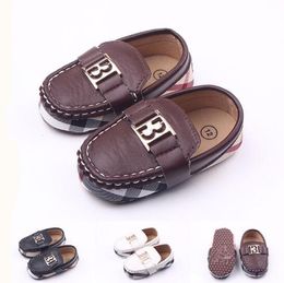 Baby moccasins PU Leather Kids First Walker Soft soled girls shoes Newborn baby boys Sneakers 0-18 Months