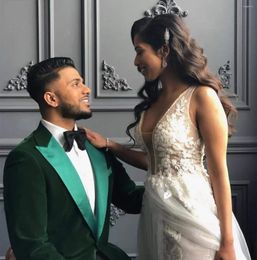 Men's Suits High Quality Green Velvet Blazer With Satin Lapel Black Pant One Button Men For Wedding Groom Prom Formal Tuxedos Male Set