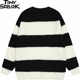 Men's Sweaters Retro Black White Striped Sweater Streetwear Men Hip Hop Knitted Sweater Vintage Pullover Casual Cotton Sweater Autumn 220928
