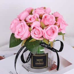 Decorative Flowers 12 Bunches Of Small Roses Korean Wedding Bride Holding Bouquet Home Decoration Fake Artifical Red Rose Fall Decor