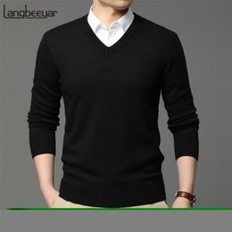 Mens Sweaters High Quality Fashion Brand Woolen Knit Pullover V Neck Sweater Black For Autum Winter Casual Jumper Clothes 220929