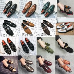 Handmade Luxury Brogue Shoes: Metal Buckle, Rhinestone Carving, 2-Color Stitching, Round Head Loafers for Stylish Businessmen